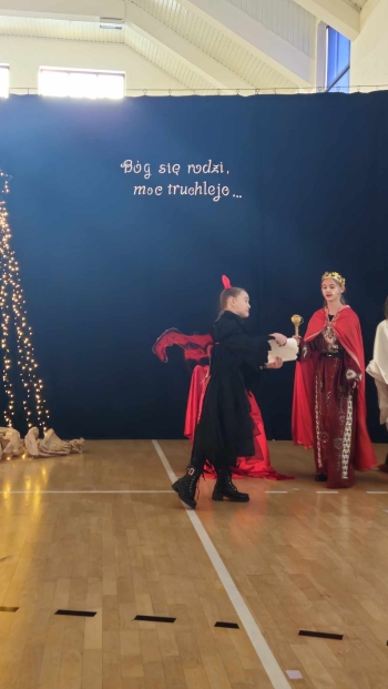 598253747_1246709314172084_2218703276729711874_n