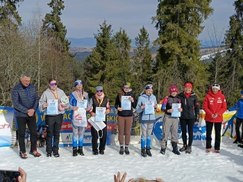 06c90557-d4aa-4513-ab9f-24e56c548ff4