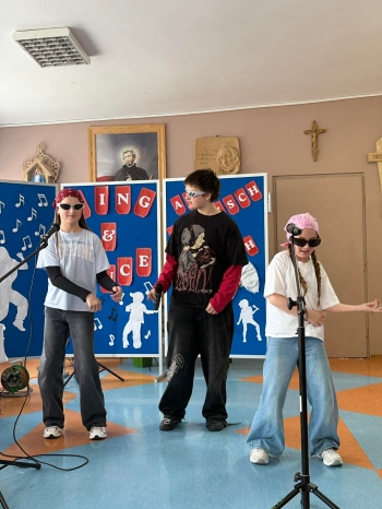 ca74cfc1-6f15-4636-8df7-ad6da4e80fa2