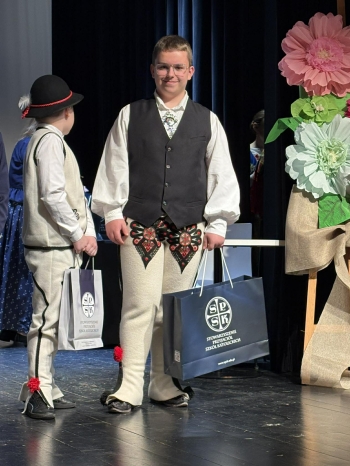 668122968_1320389436635352_7041830941137356645_n