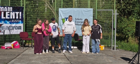 Szkoła Ewangelizacji Młodych w Załęczu Wielkim
